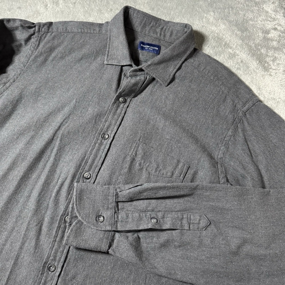 Classic Men's Button-Down Shirt - Gray